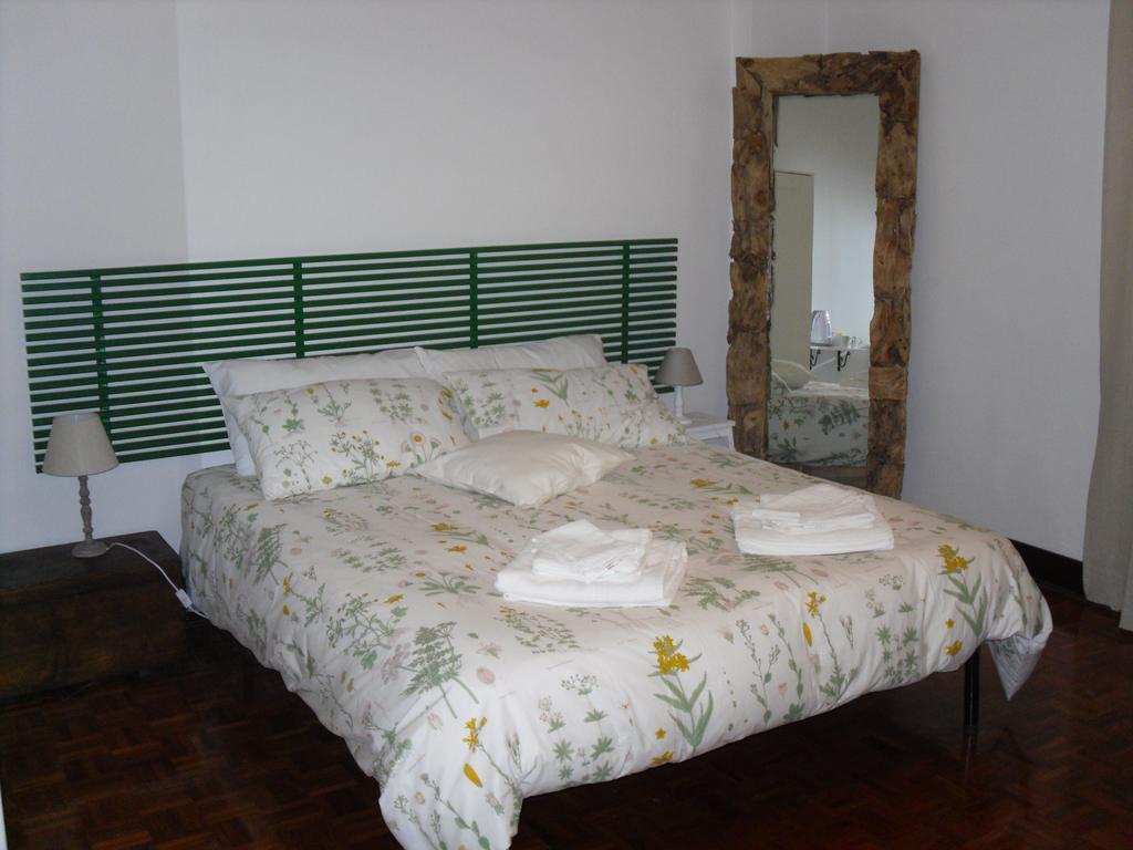 Out Of Time Bed and Breakfast Rom Exteriör bild